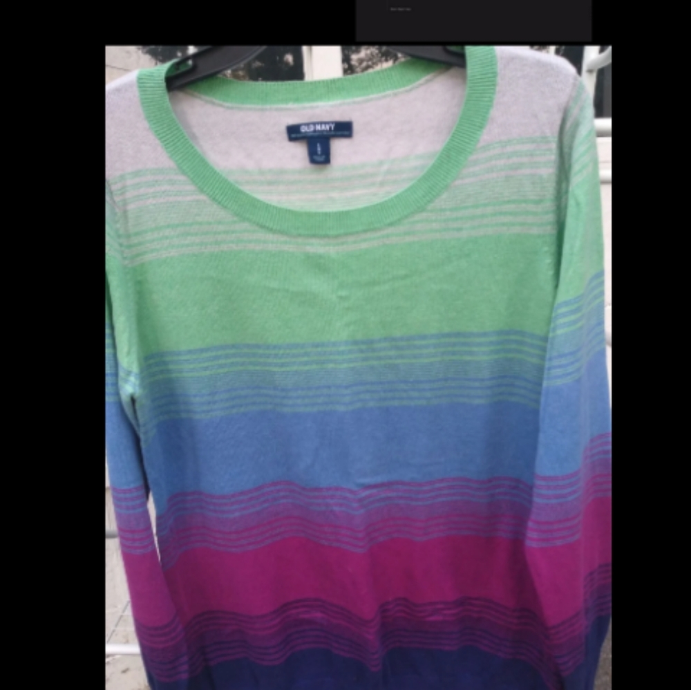 Old Navy Sweater